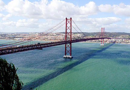 Ponte 25 de Abril - Hängebrücke über dem Tejo