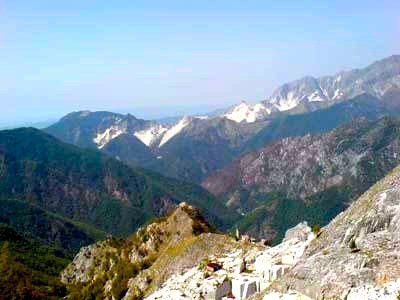 Alpi Apuane-Blick vom Pass nach Carrara