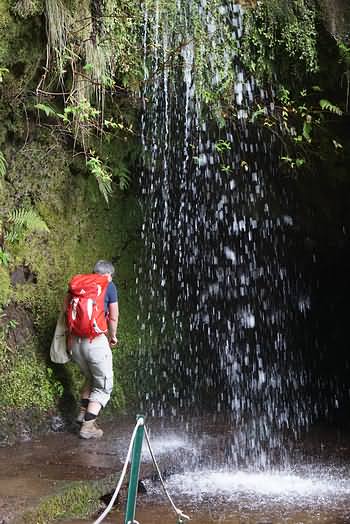 Levadawanderung zum Caldeirao Verde