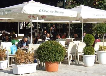 Einkehren in einem der schicken Cafés ist natürlich auch Pflicht