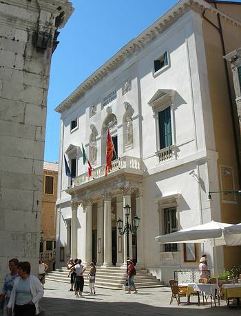 Teatro la Fenice (The ‘Phoenix’)