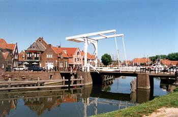 Eine Tour in den Niederlanden: mit dem Hausboot durch Holland