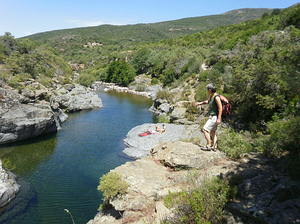 Im Fangotal kann man sch�ne Badestellen entdecken.