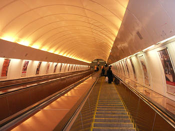 Metro Rolltreppe