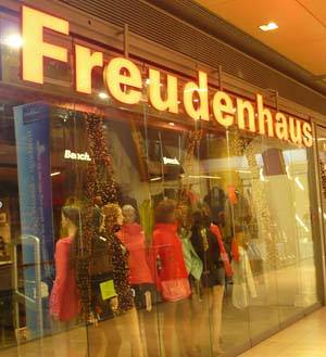 Textilgesch�ft im Europacenter in Hamburg