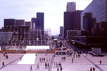 La D&eacute;fense