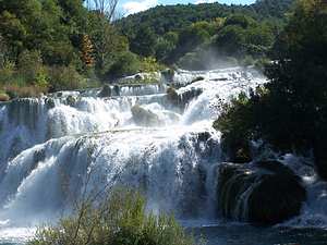 Wasserfall im Krka-Nationalpark Kroatien